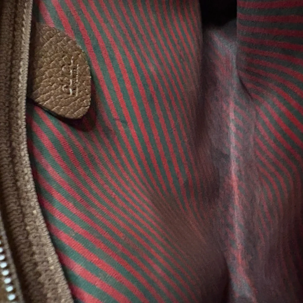Gucci purse - Picture 4 of 5
